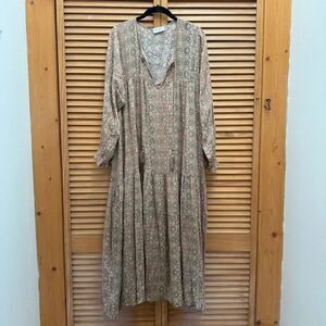 Dress Forum maxi dress size small